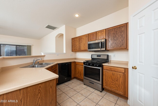 Photo - 7030 S 30th St