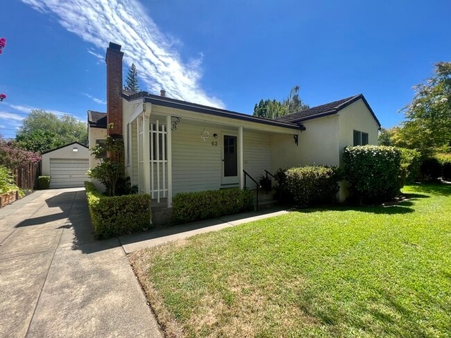 Photo - Charming 3 bedroom 2 bath home in Sacramento!
