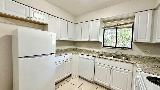 Photo - 3070 Collin Dr Condo Unit A