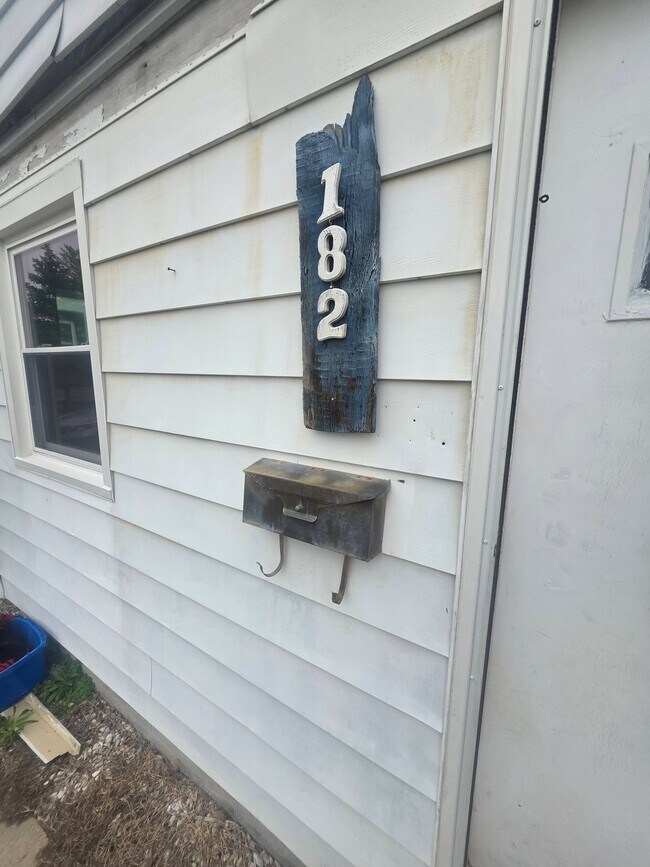 Photo - 1828 W Leafland Ave