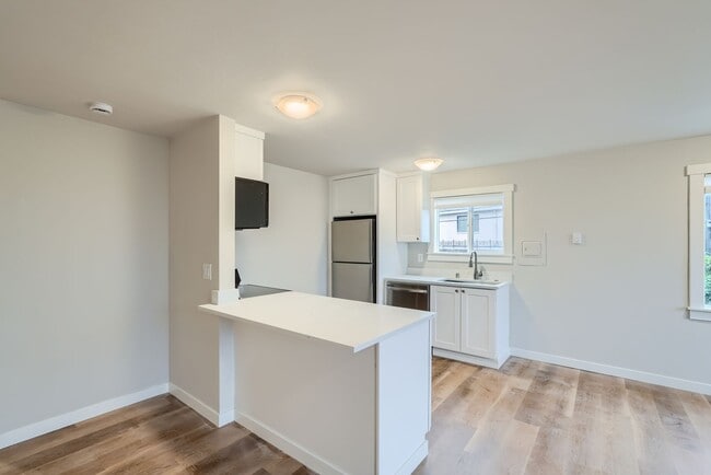 Photo - Anne Vista Apartments