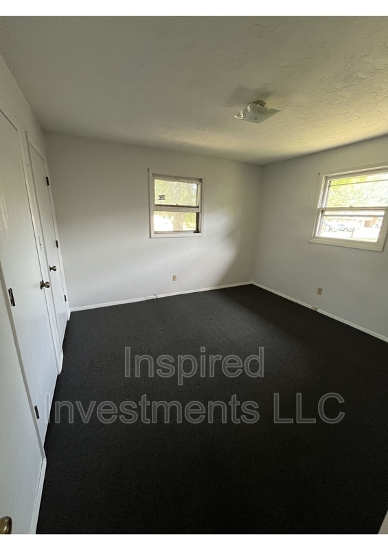 Photo - 111/113 Darin Court - 2