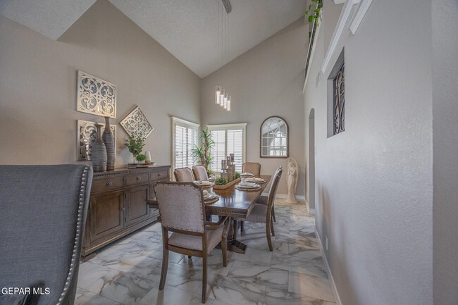 Photo - 512 Northwyck Way