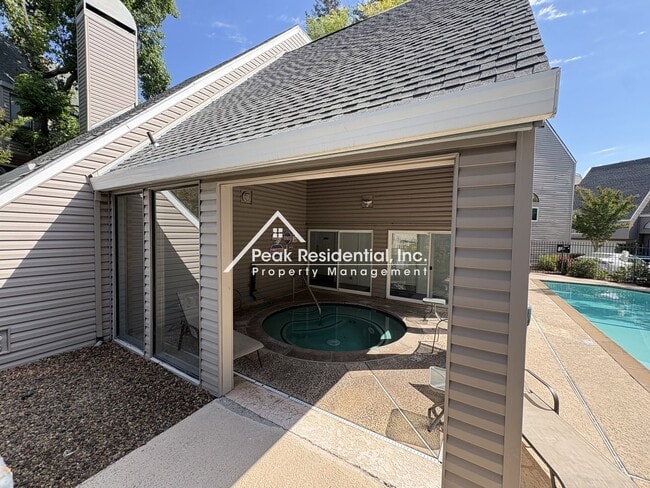 Photo - Spacious Citrus Heights 3bd/2.5ba Condo!