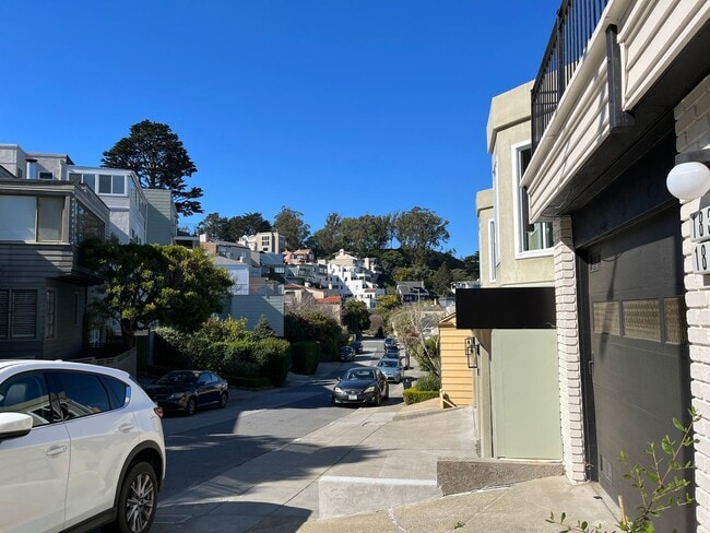 Photo - 185 Villa Terrace Unit 1