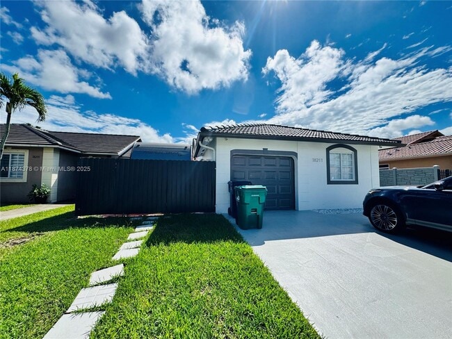 Building Photo - 18211 SW 143rd Ct Unit 0 Rental