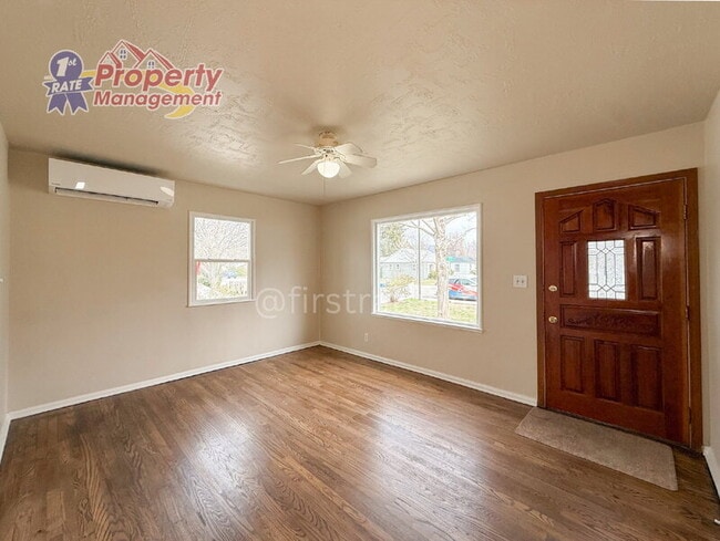 Photo - 421 N Archer St