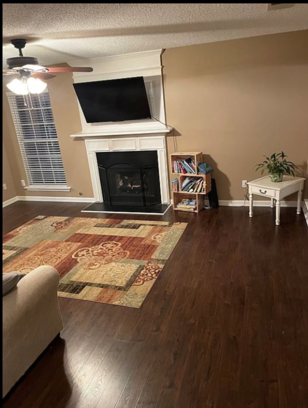 Photo - 326 Whixley Ln