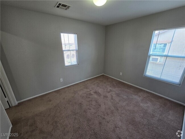 Building Photo - 11150 Ranch Valley St Rental