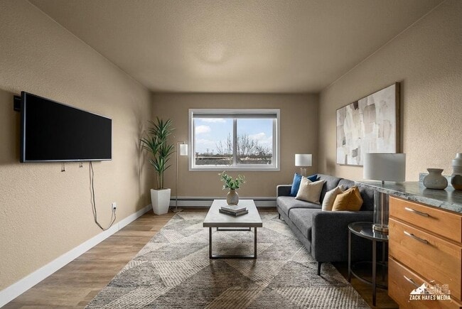 Photo - 618 Gambell St Unit 11