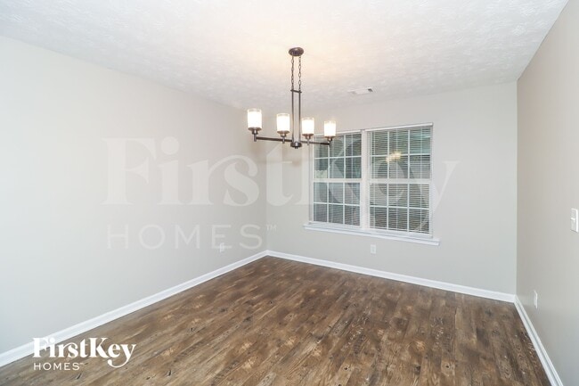 Photo - 5491 Skylar Creek Ln NE