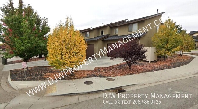 Photo - 3004 N LeBlanc Way Townhome