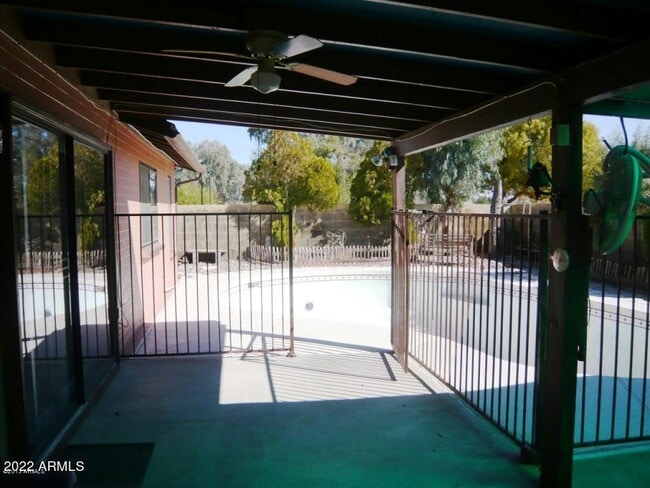 Photo - 2217 E Holmes Ave