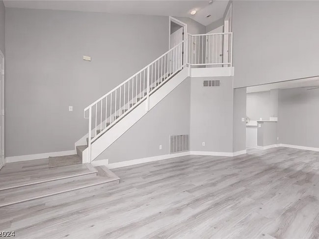 Photo - 8437 Majestic View Ave