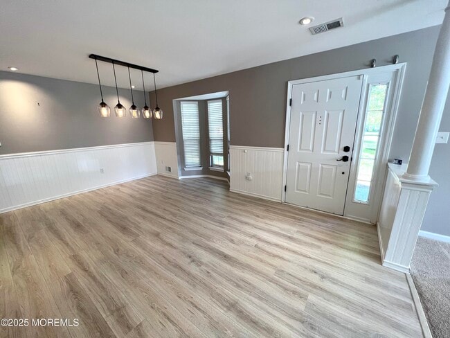 Photo - 21 Durant Ave