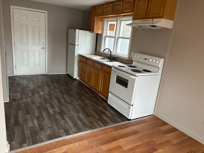 Photo - 2 bedroom, 1 bathroom home available in Winston-Salem!