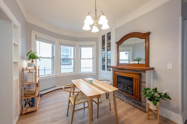 Photo - 233 Bidwell Ave