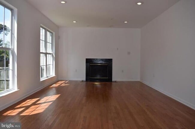 Photo - 7205 Ballantrae Ct