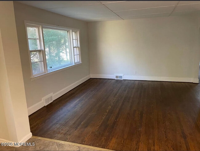 Photo - 721 Hyson Rd