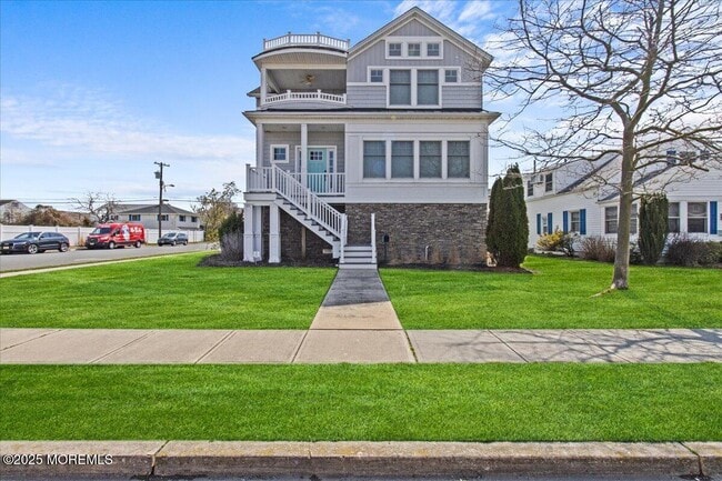 Photo - 100 Niblick St