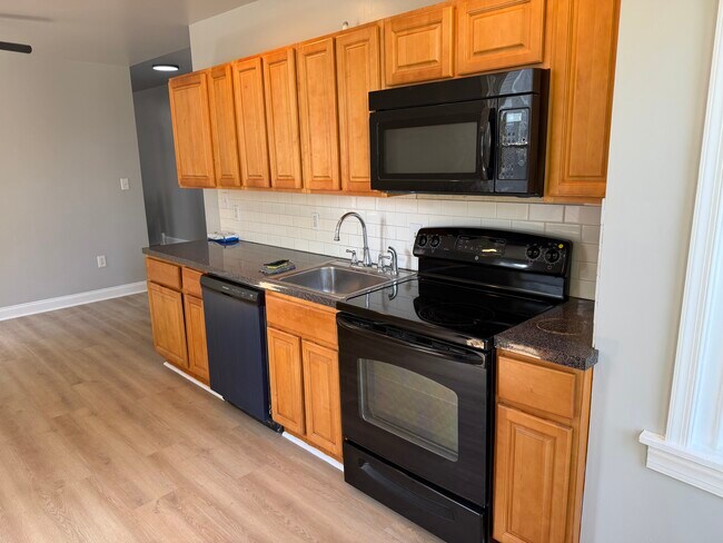 Photo - 1657 Haworth St Unit 1657 Haworth St 2fl