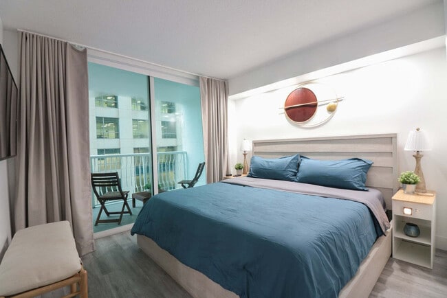 1 SE 12th St Unit SI FL20-ID1294664P