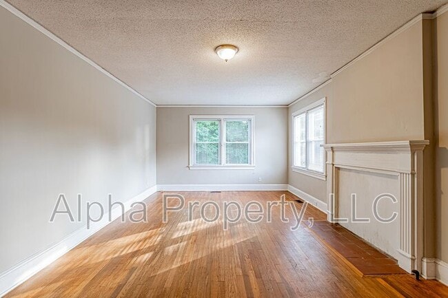 Photo - 102 Harvard Dr