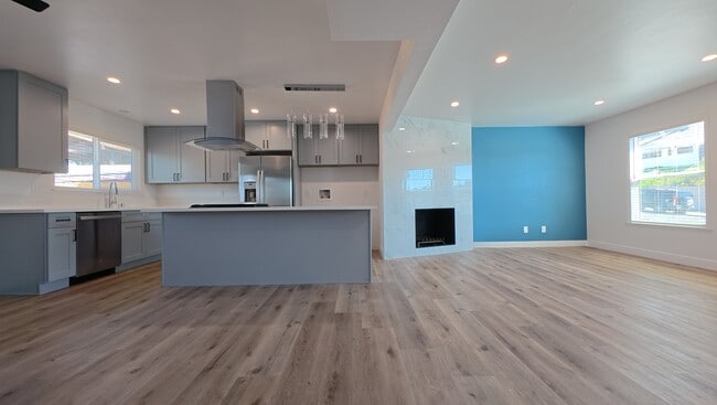 Photo - 6418 Garber Ave