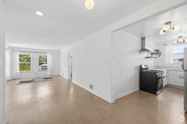 1 dormitorio, 1 baño - 950 pies cuadrados - Sala de estar - Hayworth Apartments