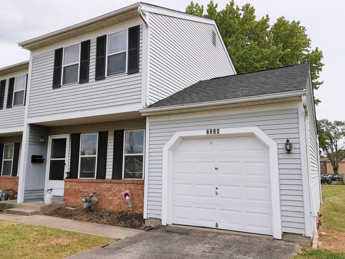 2234-2236 Rotunda Drive - 2234-2236 Rotunda Drive Apartment Unit 2236 Rotunda Drive