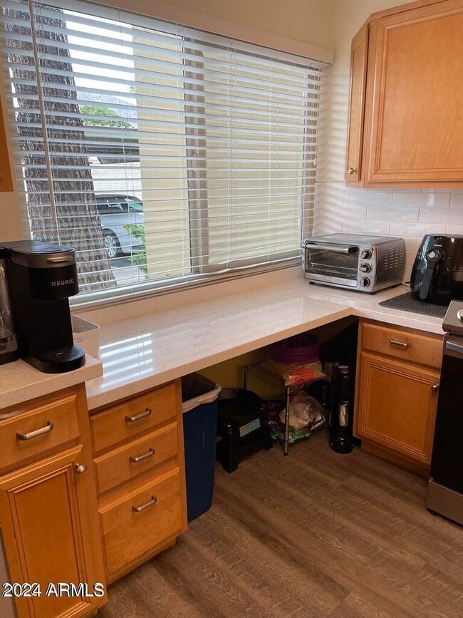 Photo - 4610 N 68th St