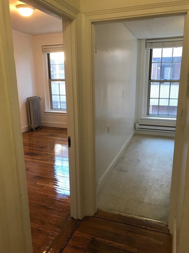 Photo - 38 Clearway St Unit 3