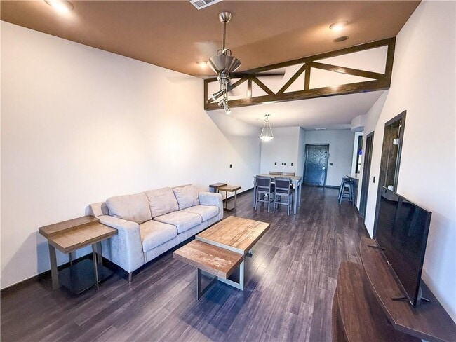 Photo - 111 SE 22nd St Unit 23