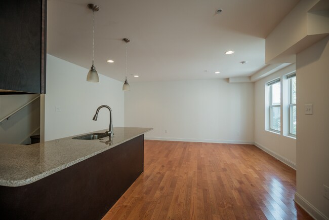 Photo - 3614 Spring Garden St Unidad F