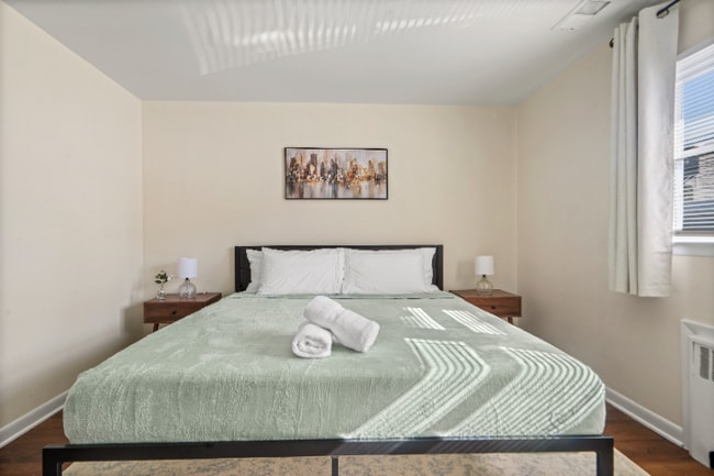 Photo - 9103 Columbia Ave