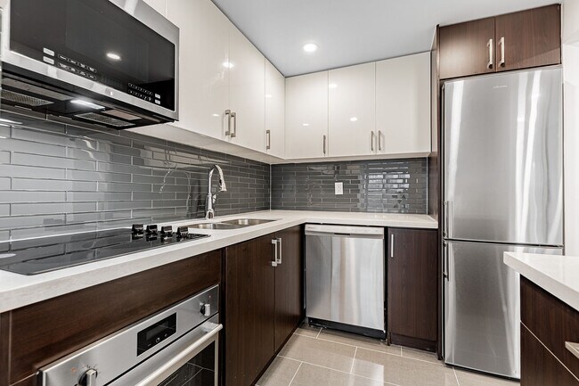 Photo - 191 Sherbourne St