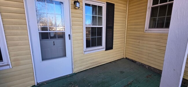 Photo - 72 Common St Unit 1