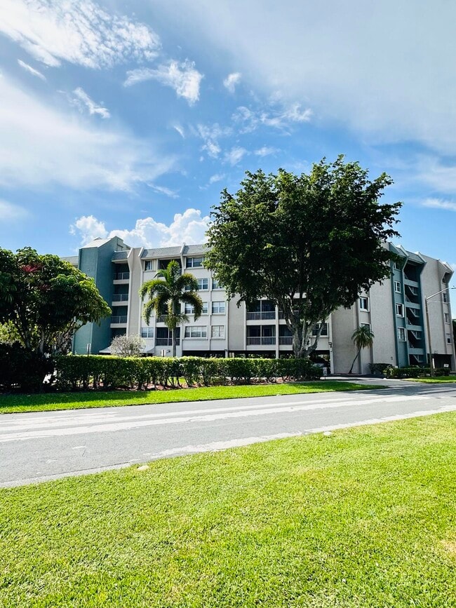 505 Spencer Dr Unit 408