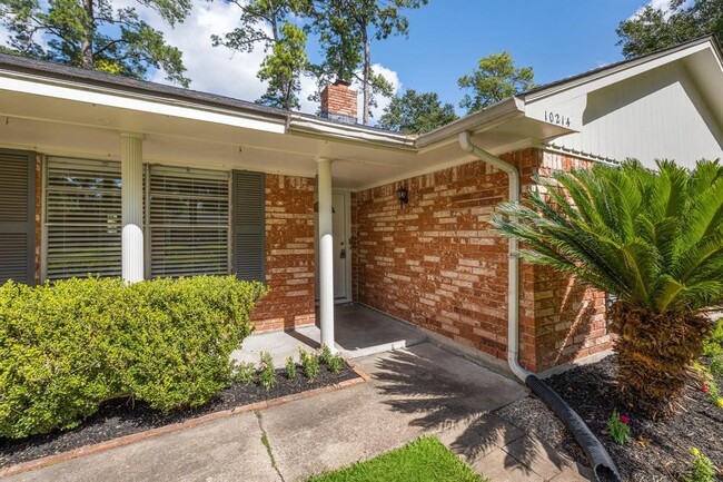 Photo - 10214 Londonderry Dr