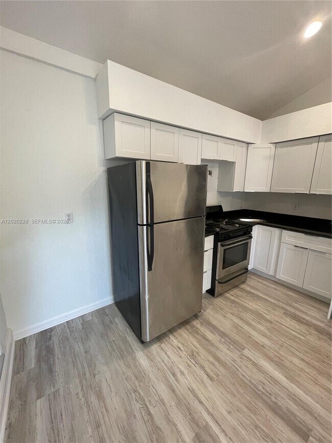 Photo - 742 New Jersey St Unit 1