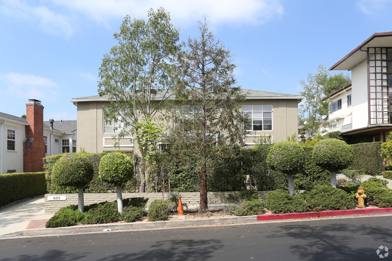 Photo - 633 Midvale Ave