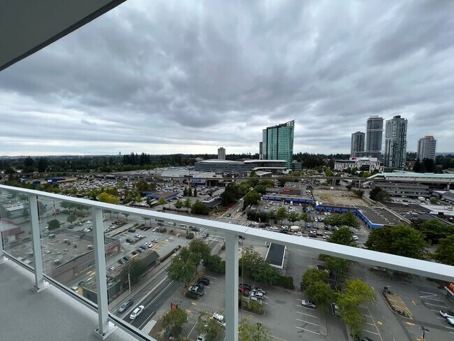 Photo - 13685-13102 102 Ave