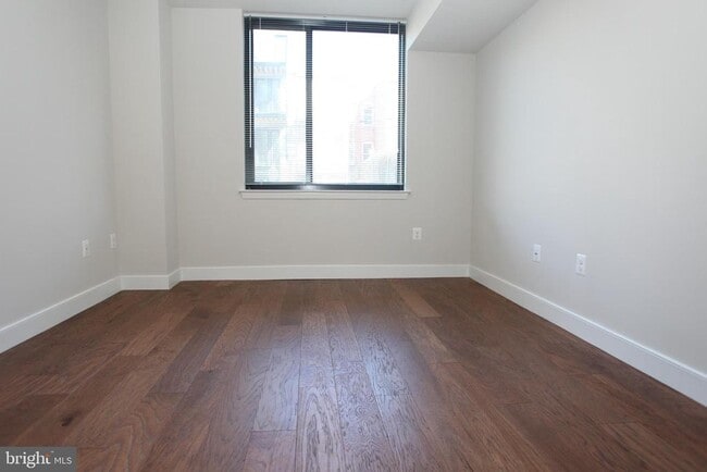 Photo - 50 Florida Ave NW Unit 209