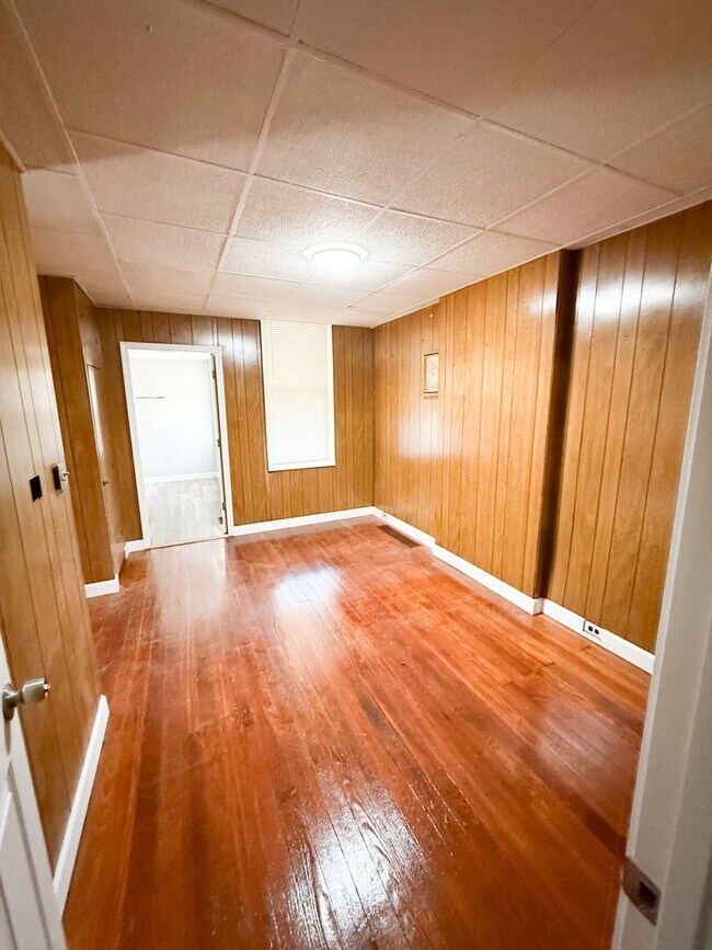 Photo - 2bed 1bath New Remodel!!!