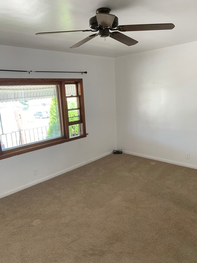 Photo - 125 Shanley St Apartments Unit Upper