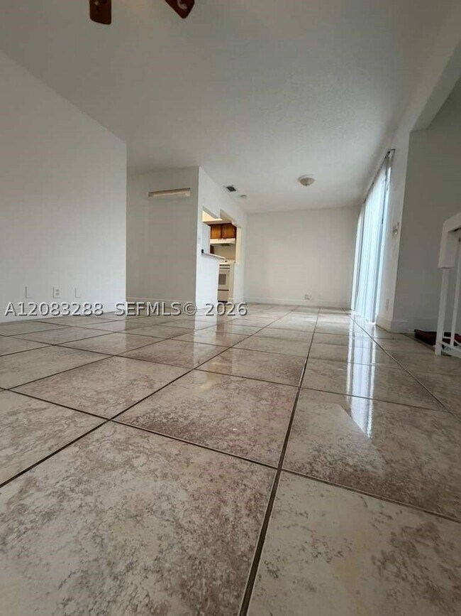 Photo - 5822 NW 21st St Unit 39-E