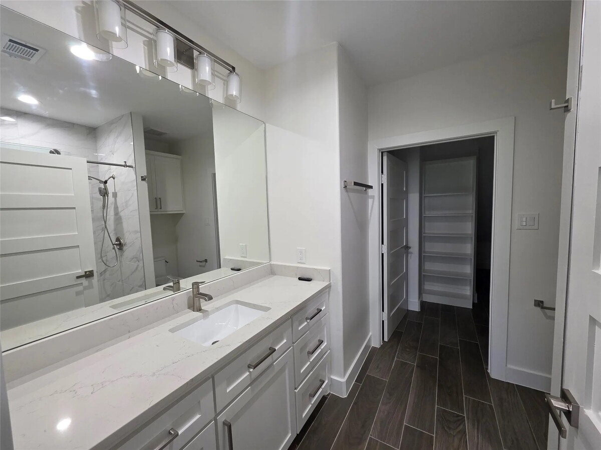Photo - 12255 Trail Hollow Dr