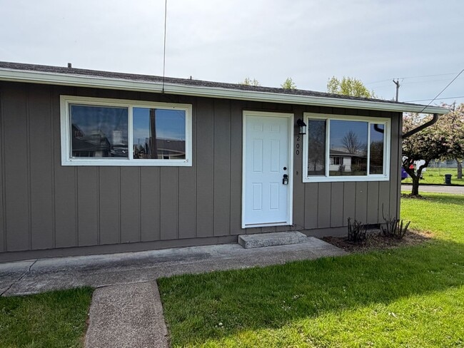 Photo - 2 Bedroom 1 bath tri-plex