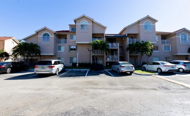Photo - 10451 SW 157th Pl Unit 303
