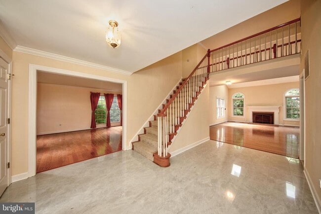 Photo - 210 King Johns Ct